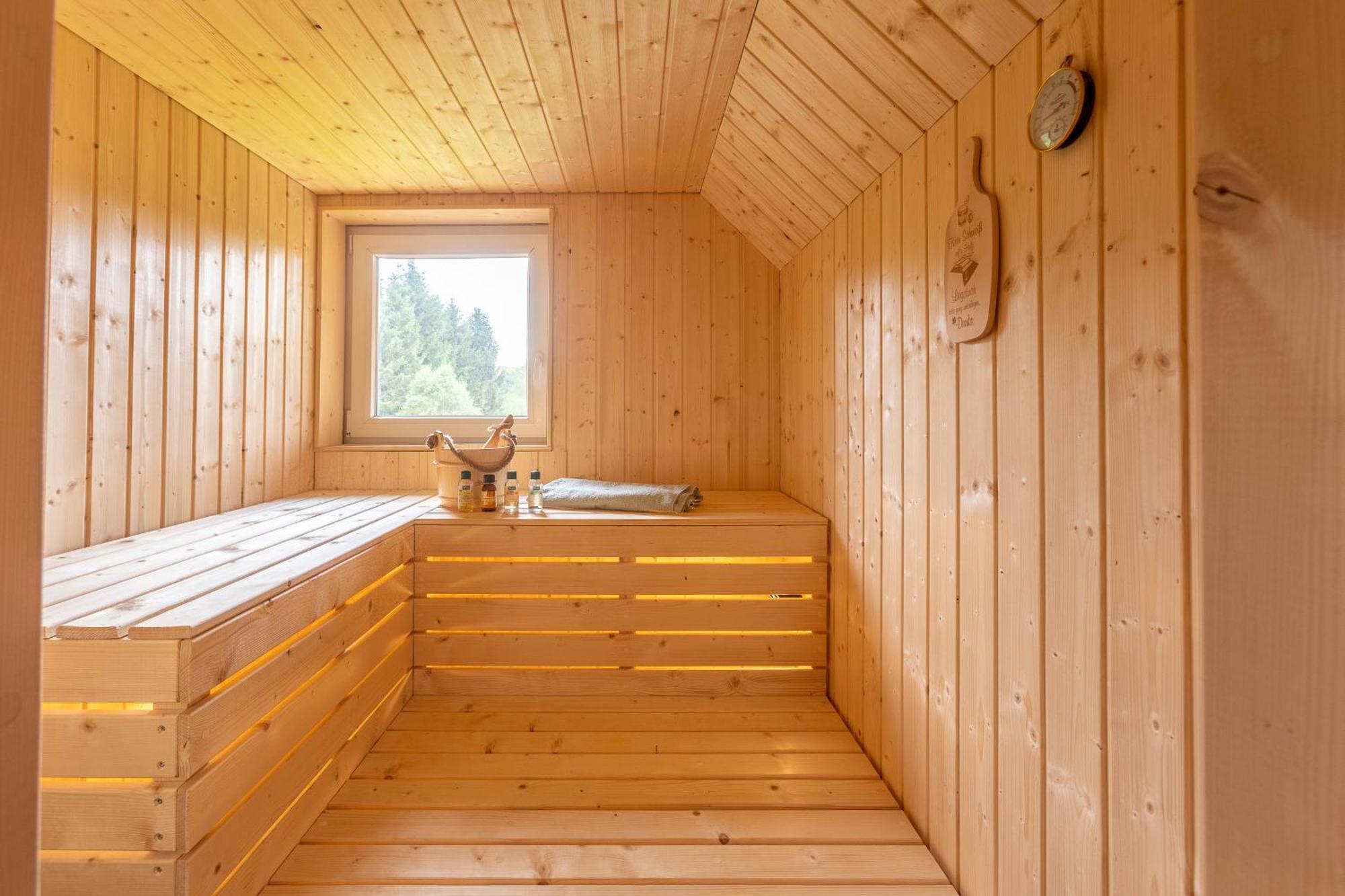 Urlaub Am Schwarzbach Mit Sauna Und Whirlpool Haus Felix Küchelscheid Eksteriør bilde